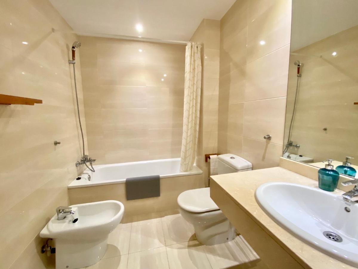 Hauzify I Apartament Forques سان فيليو ذي غيشولس المظهر الخارجي الصورة